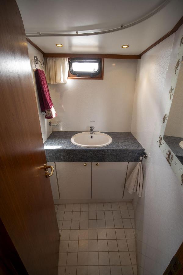 Hotel Vedette Hollandaise De 13 M Pour Sejour Insolite Nivillac Esterno foto
