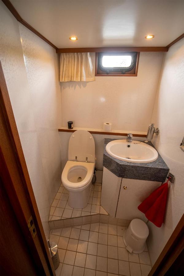 Hotel Vedette Hollandaise De 13 M Pour Sejour Insolite Nivillac Esterno foto