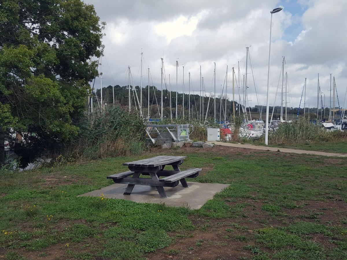 Hotel Vedette Hollandaise De 13 M Pour Sejour Insolite Nivillac Esterno foto